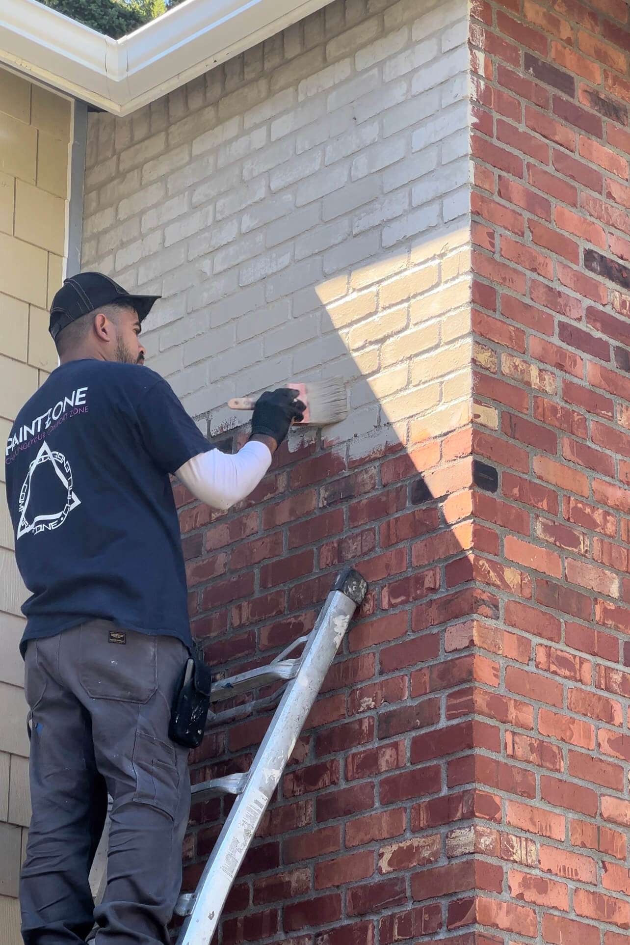 Painting Contractor Near Me: How to Find & Hire a Painting Company in Seattle